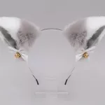 Вушка сірі з білим