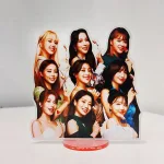 Акрилова фігурка K-POP TWICE
