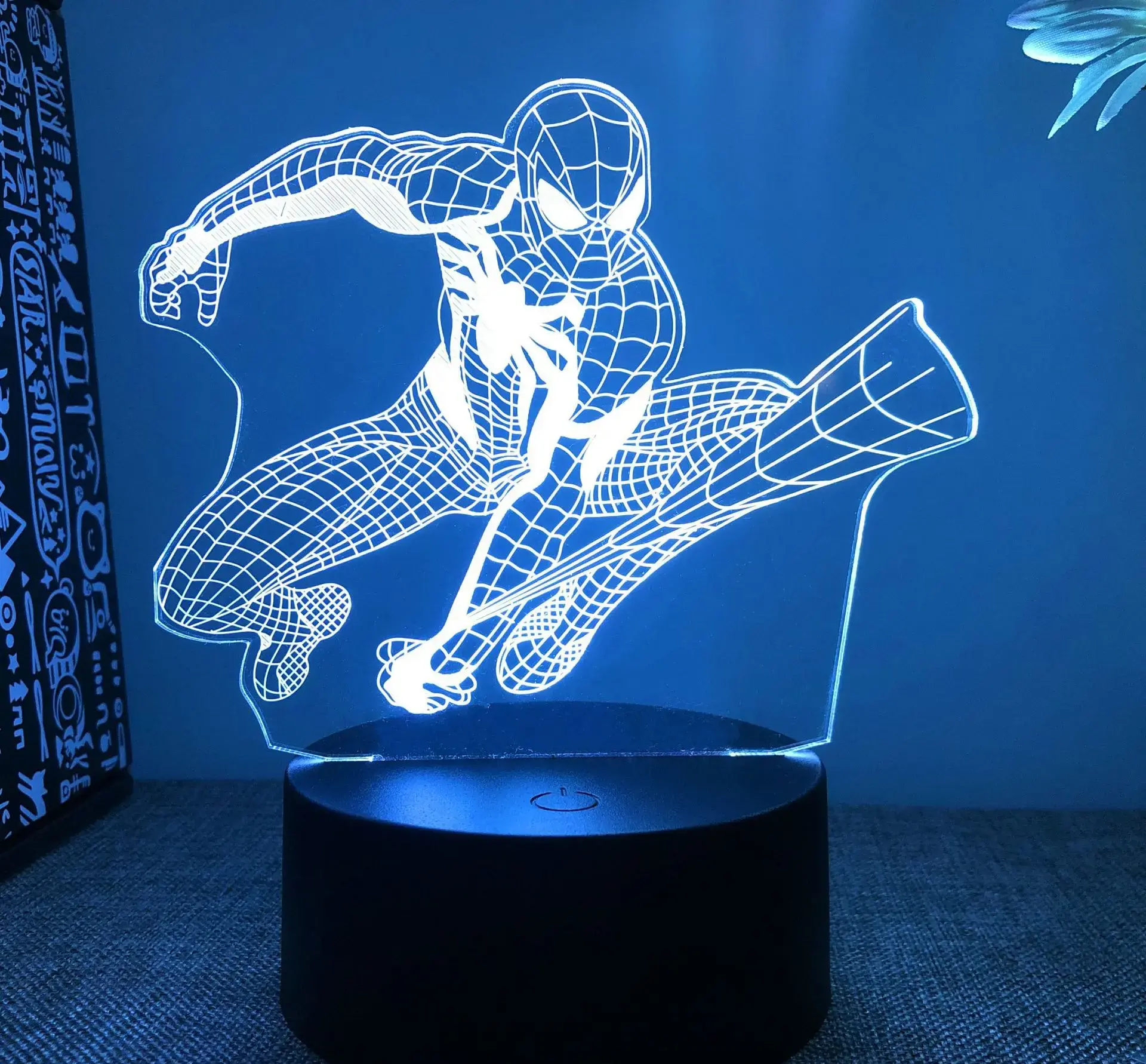 O1CN01Wtu6LG1malauBntXV_!!2211398624971-0-cib LED-світильник MARVEL - Людина-павук 1 - Зображення 1