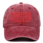 Кепка червона Дивні дива