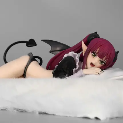 Аніме фігурка Порцелянова лялечка закохалася Сукуб