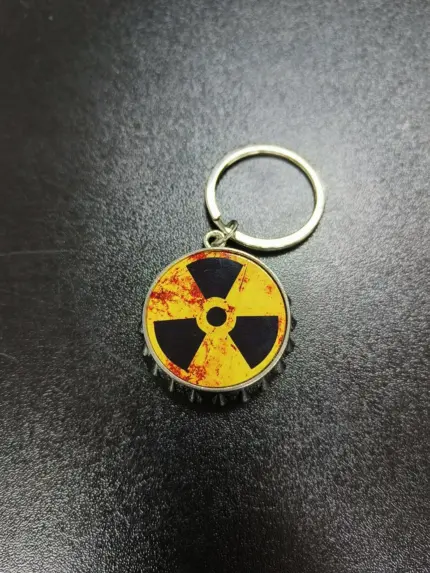 Брелок металевий відкривачка Сталкер радіація